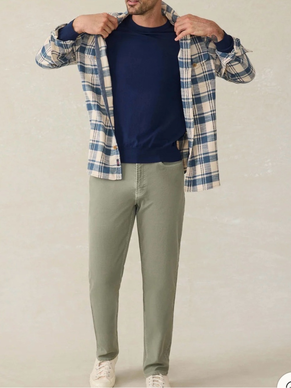 Men's Olive Green Casual Pants - Classic Everyday Fit